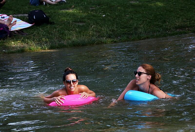 Isar, E-Garten, Badesee - so entspannte München am verlängerten Wochenende.