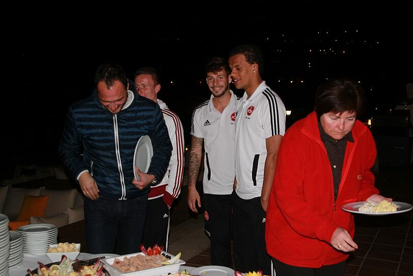 Haben Hunger: Chef-Scout Christian Möckel (v.l.), Markus Mendler, Marvin Plattenhart und Timothy Chandler.