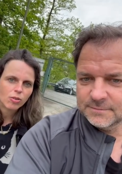 Martin Rütters Podcast-Kollegin Katharina Adick veröffentlichte via Instagram ein "Enthüllungsvideo".