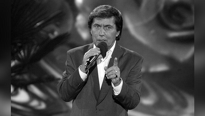 Frank Michael 2007 bei einem Auftritt in der MDR-Show "Musik für Sie". Frank Michael 2007 bei einem Auftritt in der MDR-Show "Musik für Sie".