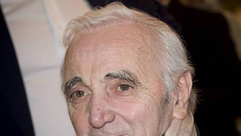 Charles Aznavour wird am 22. Mai 90 Jahre alt Charles Aznavour wird am 22. Mai 90 Jahre alt