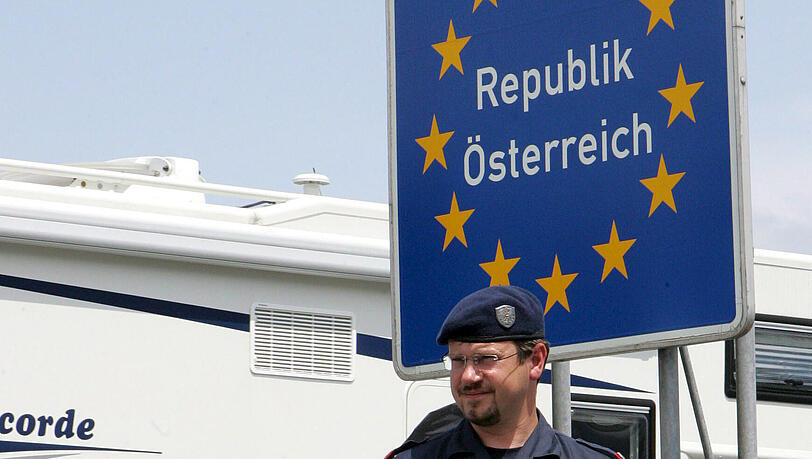 Österreich führt am Mittwoch Grenzkontrollen ein (Archivbild). Österreich führt am Mittwoch Grenzkontrollen ein (Archivbild).