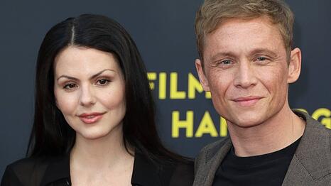 Matthias Schweigh&ouml;fer und Ruby O. Fee sind jetzt Mann und Frau.