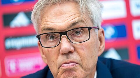 Bayern-Trainer Gordon Herbert hat so eine Saison-Vorbereitung noch nie erlebt. Bayern-Trainer Gordon Herbert hat so eine Saison-Vorbereitung noch nie erlebt.