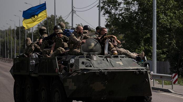 Die ukrainische Gegenoffensive setzt Russland im Osten der Ukraine unter Druck.
