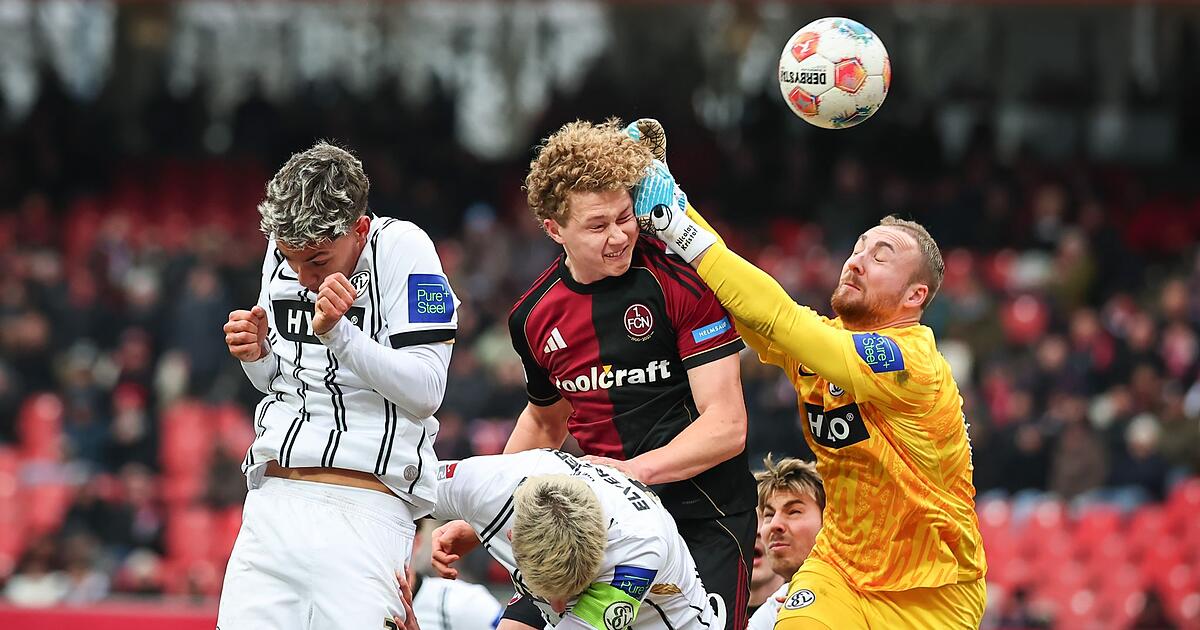 Klose-sieht-Gelb-Rot-Youngster-l-sst-N-rnberg-noch-jubeln