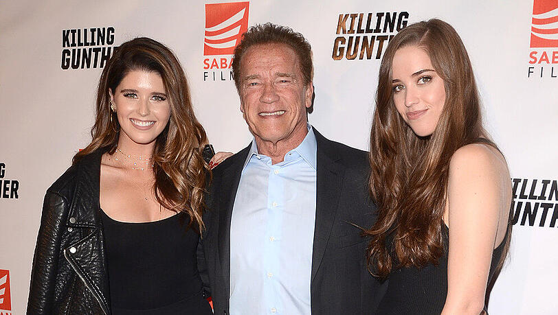 Arnold Schwarzenegger mit seinen beiden Töchtern Katherine (l.) und Christina (r.)
