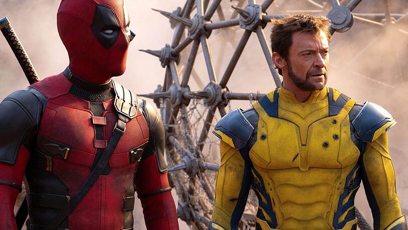 Ryan Reynolds (l.) als Deadpool und der legend&auml;re Hugh Jackman als Wolverine.