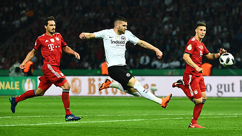 Mats Hummels und Ante Rebic