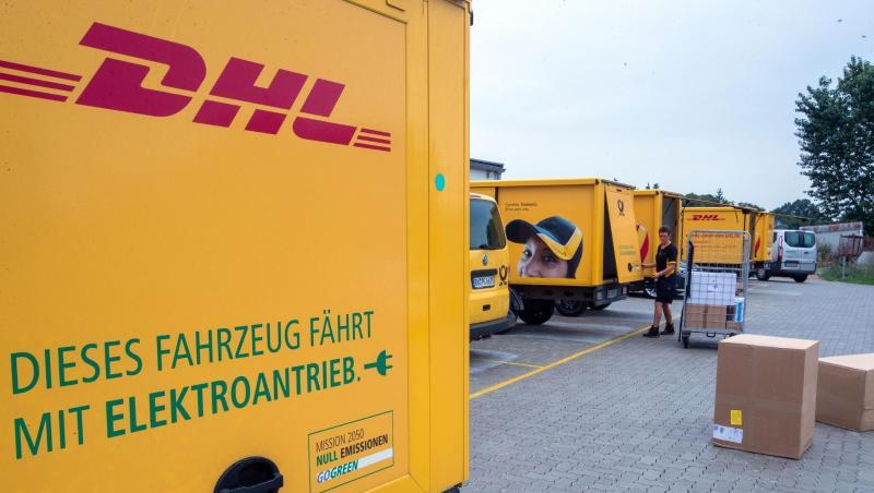 Die Coronavirus-Krise bekommt die Post bei DHL Express und im DHL-Frachtgeschäft vor allem bei Transporten von und nach China zu spüren. Die Coronavirus-Krise bekommt die Post bei DHL Express und im DHL-Frachtgeschäft vor allem bei Transporten von und nach China zu spüren.