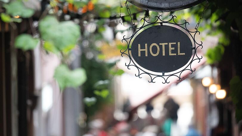 Der späte Ostertermin hat im April für ein deutliches Plus bei den Übernachtungszahlen in Hotels und anderen Beherbergungsbetrieben in Deutschland gesorgt.