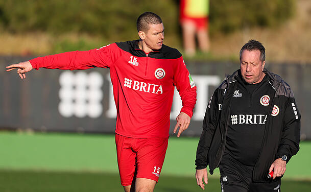 Max Reinthaler und Markus Kauczinski zu gemeinsamen Zeiten beim SV Wehen Wiesbaden.