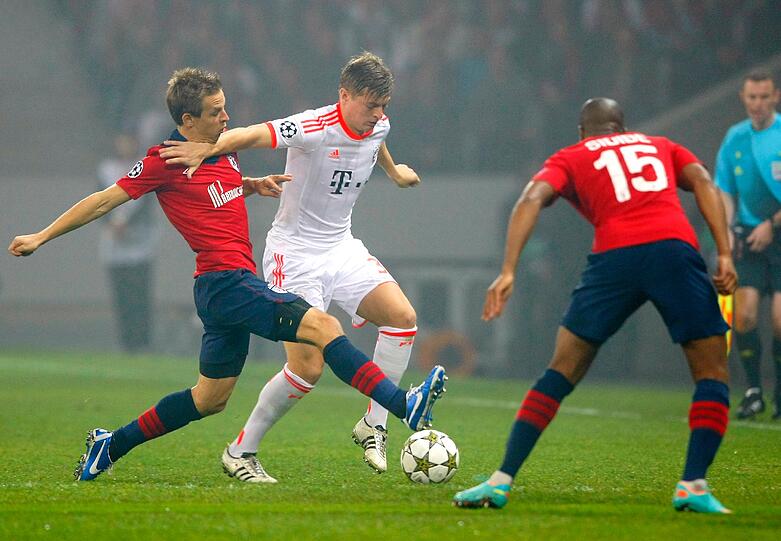 TONI KROOS, NOTE 4: Herr der Freistöße. Meister der Flachpässe. Doch es wuppte nicht so richtig, eher ein Durchschnittsauftritt.