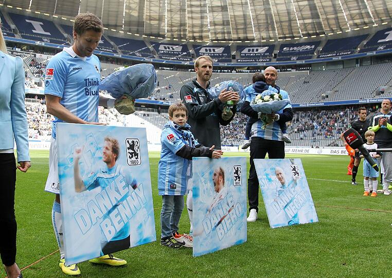 Benny Lauth, Daniel Bierofka und Necat Aygün werden verabschiedet beim TSV 1860 München.