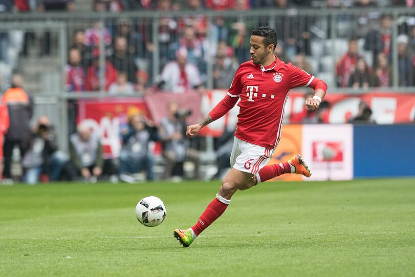 Thiago hadert mit dem Remis gegen Mainz.