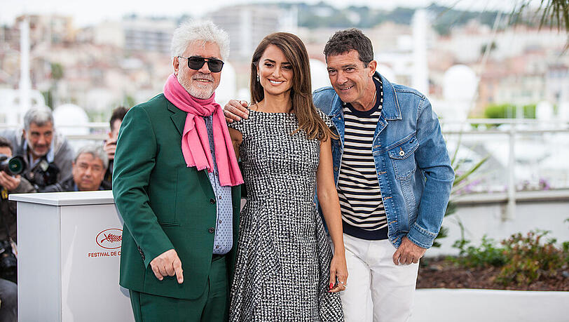 Pedro Almodóvar mit Penélope Cruz und Antonio Banderas Pedro Almodóvar mit Penélope Cruz und Antonio Banderas