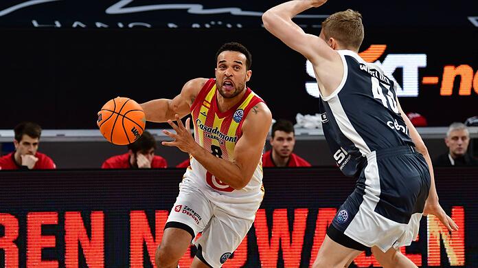 Neuzugang beim FCBB: Elias Harris, hier noch im Trikot von Bamberg. (Archivbild)