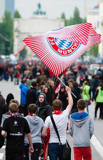 Zur Einstimmung auf die Meisterfeier: So feierte der FC Bayern im letzten Jahr die Meisterschaft. Die Kult-Bilder...