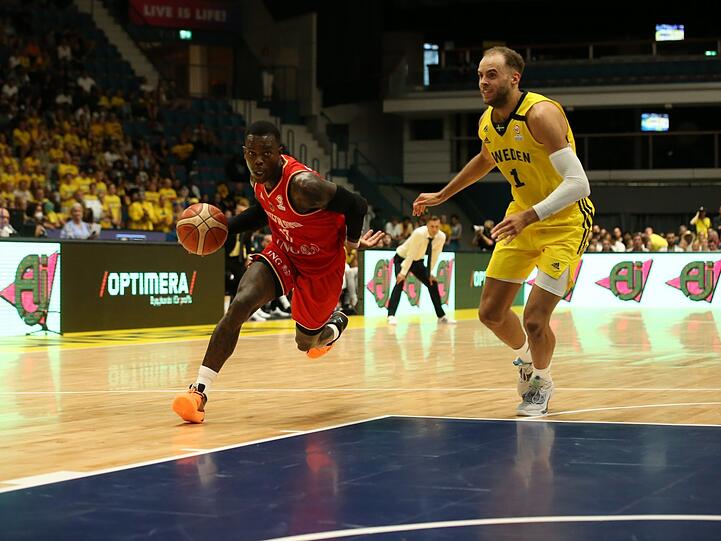 Der neue Kapitän des Nationalteams: Dennis Schröder.+