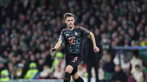 Trägt Joshua Kimmich auch in der kommenden Saison das Bayern-Trikot? Der Vertrag des Nationalspielers läuft am Saisonende aus.