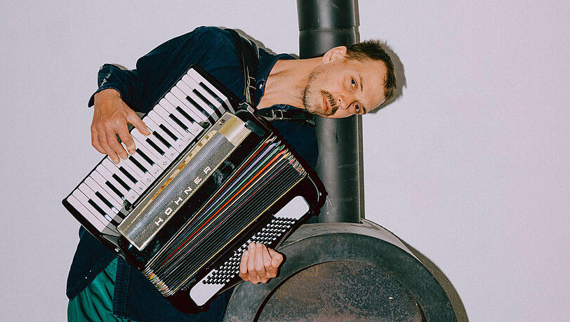 Nach-Doppel-Auszeichnung-Werden-Sie-jetzt-Kabarettist-Maxi-Pongratz-