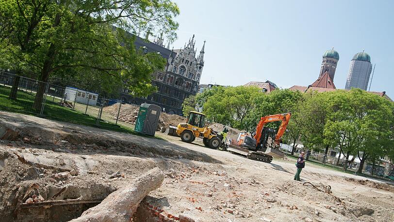 Wie erwartet: Am Marienhof wurden bislang nur alte Keller freigelegt. Wie erwartet: Am Marienhof wurden bislang nur alte Keller freigelegt.