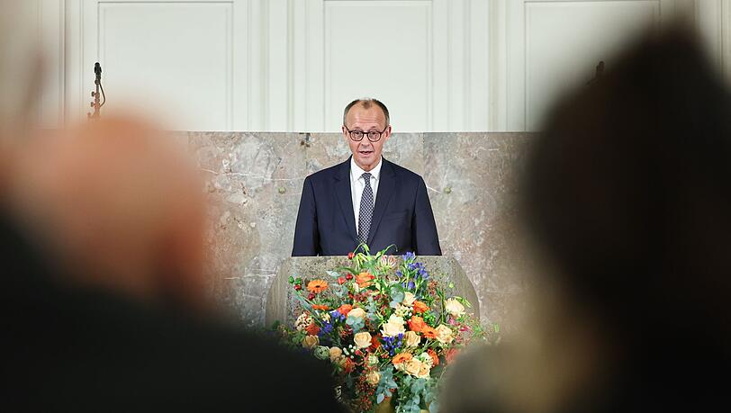 Kanzler Merz bezeichnete Friedrich von Metzler als "herausragenden Bankier" und "Menschenfreund".