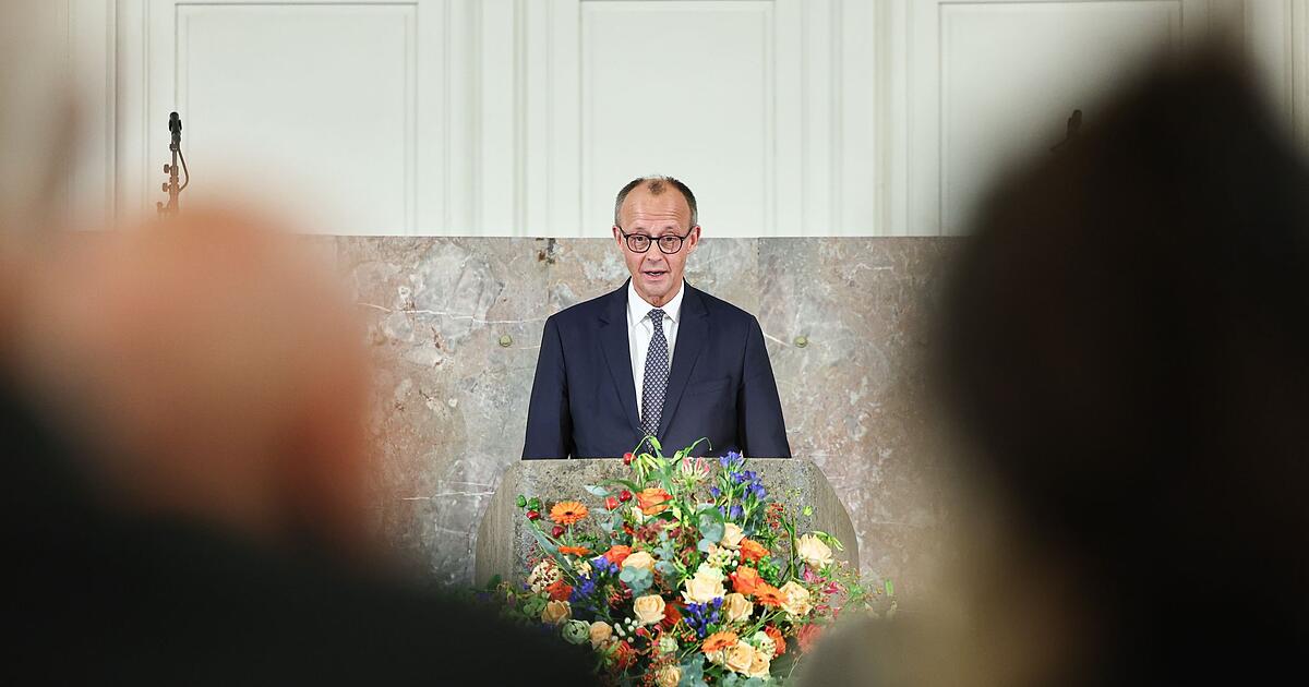 Merz-w-rdigt-verstorbenen-Bankier-Friedrich-von-Metzler