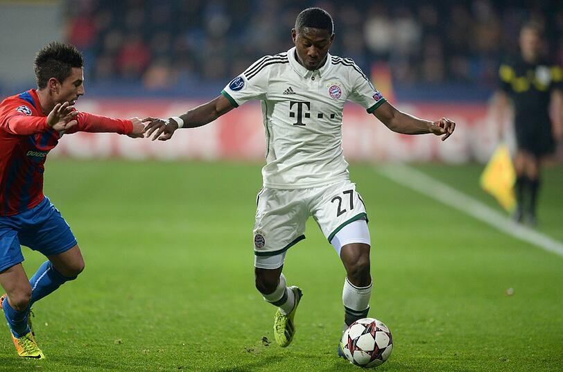 DAVID ALABA: NOTE 4.
Ließ sich von der wackligen Abwehr anstecken, zu viele Tempogegenstöße über seine Seite. Wenigstens ein ordentlicher Freistoß (11.).