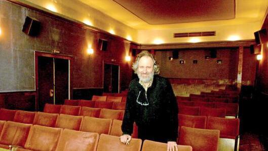 Sigi Daiber: Seit 1978 leitet er das Maxim Kino in der Landshuter Allee. Sigi Daiber: Seit 1978 leitet er das Maxim Kino in der Landshuter Allee.
