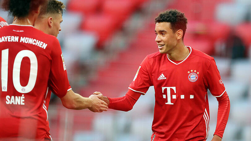 Zeigt beim Spiel gegen Atlético exzellente Technik, feine Dribblings und Coolness am Ball: FC Bayerns Jamal Musiala.