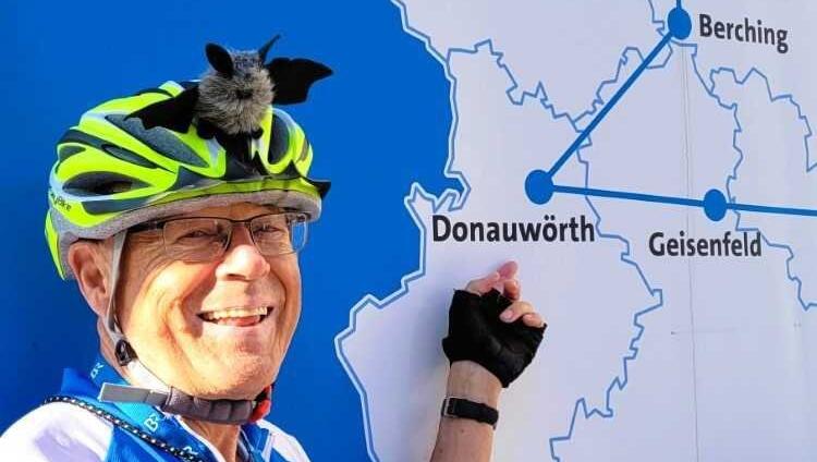 Der Münchner Günther Benda (76) fährt heuer seine 29. BR-Radltour mit. Seit er mal schlimm gestützt ist, immer mit Helm.