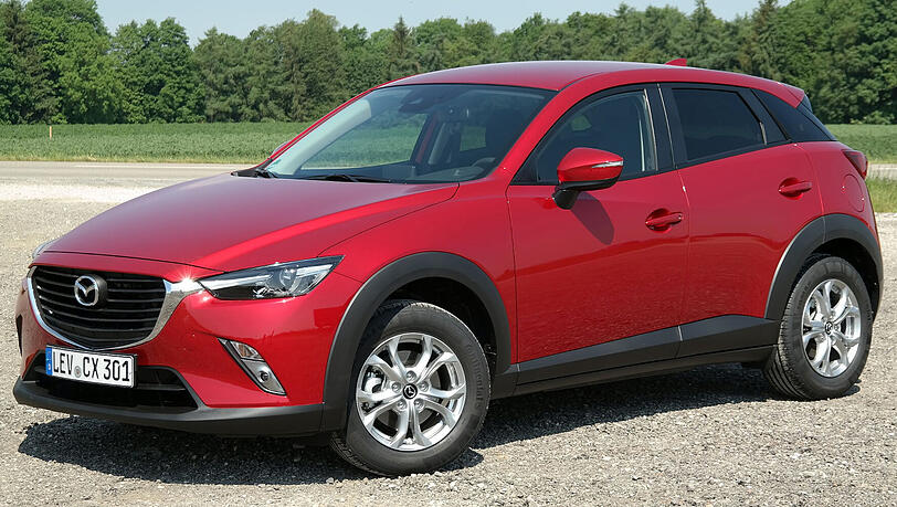 Senkrechtstarter: Der CX-3 hat bei Mazda nahtlos an die Erfolgsgeschichte des größeren CX-5 angeknüpft. Senkrechtstarter: Der CX-3 hat bei Mazda nahtlos an die Erfolgsgeschichte des größeren CX-5 angeknüpft.