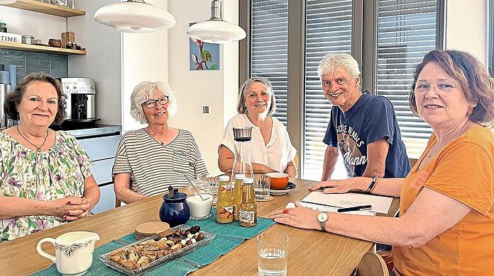 Die AZ war zu Besuch bei Andrea Hauber, Gerlinde Ehmer, Brigitte und Erich Wittmann und Karin Albuquerque de Bulhoes in ihrem Gemeinschaftsraum in Unterwössen.