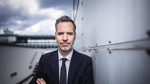 "Die Politik gegen das Auto muss aufhören", fordert Christian Dürr im AZ-Interview.
