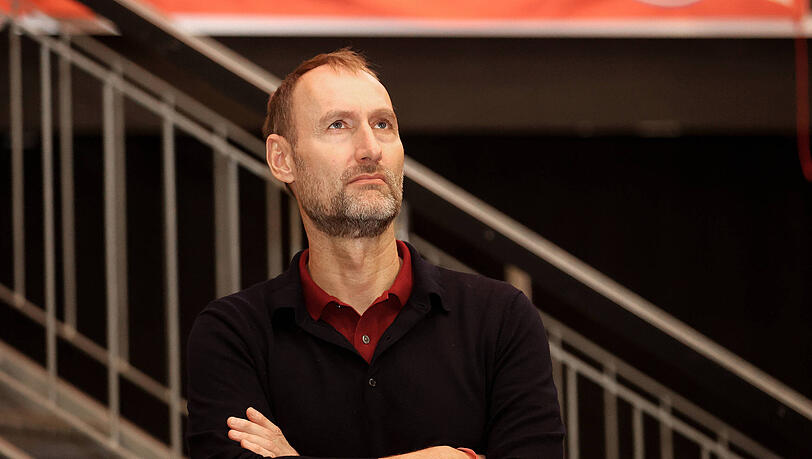 Hält die Schulbildung für die Bayern-Talente für wichtig: NLZ-Leiter Jochen Sauer. Hält die Schulbildung für die Bayern-Talente für wichtig: NLZ-Leiter Jochen Sauer.