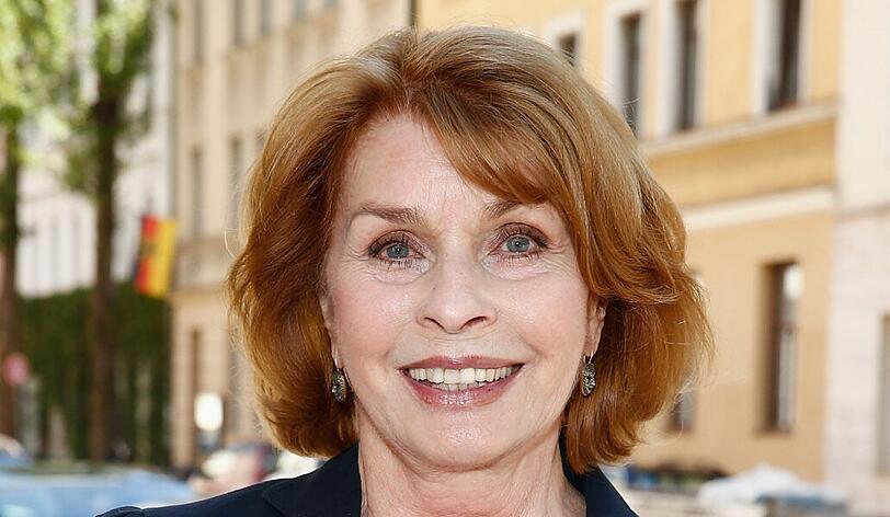 Senta Berger wird mit dem Ehrenpreis der Stifter des Deutschen Fernsehpreises für ihr Lebenswerk geehrt.