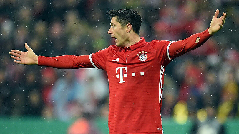 Keine Hilfe von seinen Mannschaftskameraden: Das beklagte Robert Lewandowski zum Ende der letzten Saison.