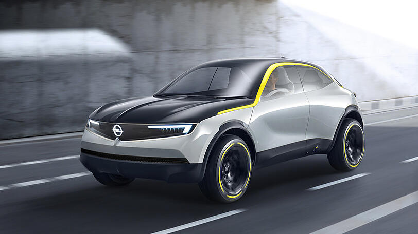 Hochbeinig, SUV-Look: Das schafft im Opel GT X Platz für die Batterie im Unterboden.