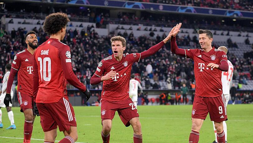 Jubelt der FC Bayern auch am Dienstagabend in der Allianz Arena? (Archivbild)