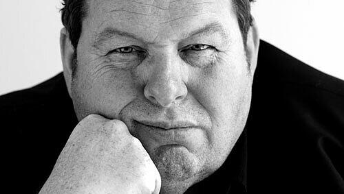 „Ich duck mich nicht weg“: Ottfried Fischer, wie Fotograf Hans-Günther Kaufmann ihn sieht. „Ich duck mich nicht weg“: Ottfried Fischer, wie Fotograf Hans-Günther Kaufmann ihn sieht.