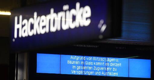 Schwere Unwetter sorgten in ganz Bayern für Chaos und Verwüstung. Die Bilder.