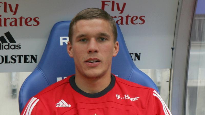 Podolskis ewiges Bankdrücken könnte bald ein Ende finden. Wenn die Bayern einen Topstar kriegen, würden sie ihn wohl gehen lassen. Podolskis ewiges Bankdrücken könnte bald ein Ende finden. Wenn die Bayern einen Topstar kriegen, würden sie ihn wohl gehen lassen.