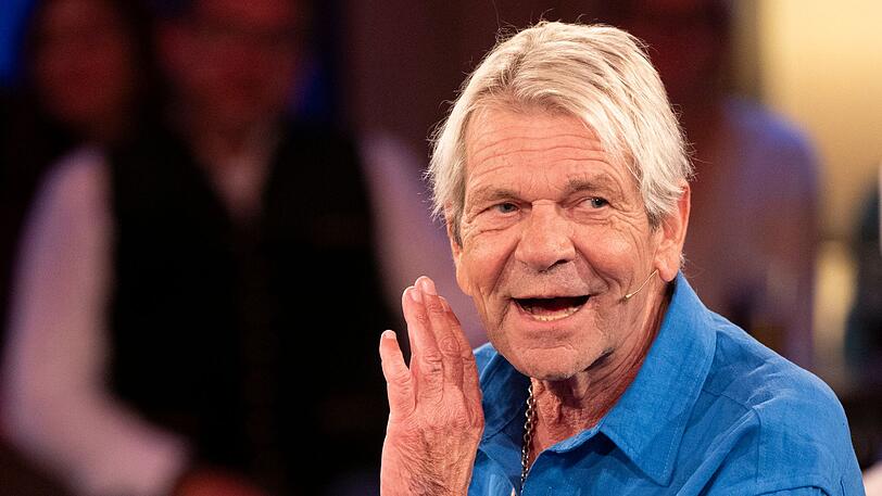 Matthias Reim srpach im "Kölner Treff" über sein Verhältnis zum deutschen "Pop-Titan". Matthias Reim srpach im "Kölner Treff" über sein Verhältnis zum deutschen "Pop-Titan".