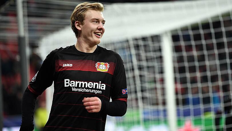 Julian Brandt widersteht aktuell dem Werben des FC Bayern um seine Person. Julian Brandt widersteht aktuell dem Werben des FC Bayern um seine Person.