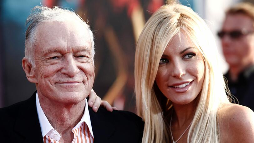 Hugh Hefner und seine Zukünftige Cristal Harris (24). Ob die dritte Ehe hält? Hugh Hefner und seine Zukünftige Cristal Harris (24). Ob die dritte Ehe hält?
