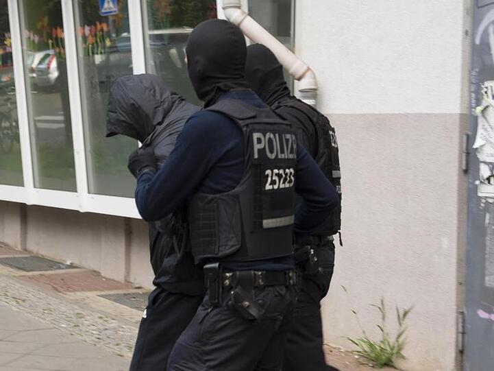 Im Sommer 2017 gab es in Berlin einen Schlag gegen die organisierte Kriminalität: 77 Immobilien wurden beschlagnahmt.