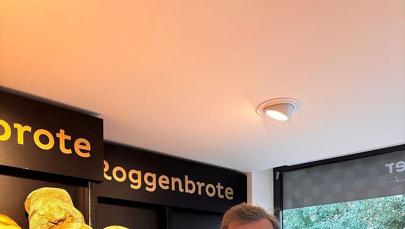 Geteiltes Brot &ndash; kein Gl&uuml;ck: Ein Kunde beschwerte sich bei B&auml;ckermeister Breitner &uuml;ber eine um zehn Gramm zu leichte H&auml;lfte.