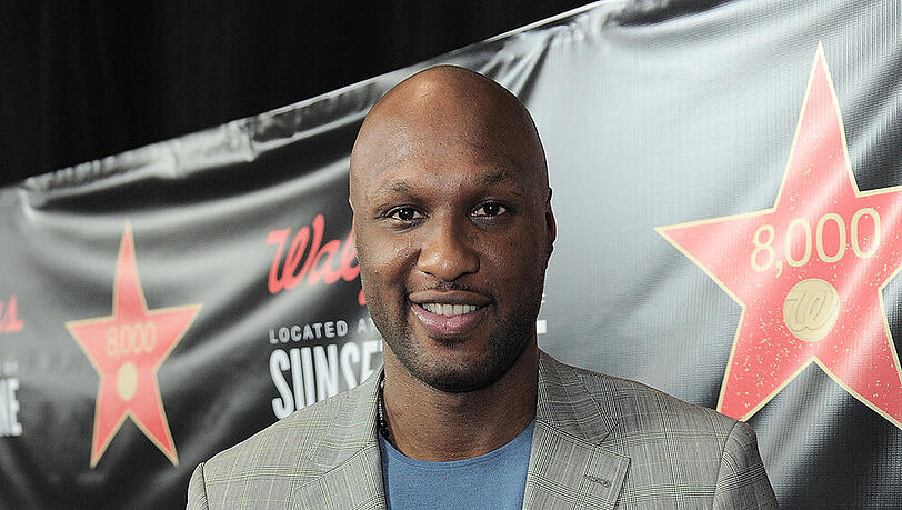 Viele Stars nehmen am Schicksal von Lamar Odom Anteil Viele Stars nehmen am Schicksal von Lamar Odom Anteil