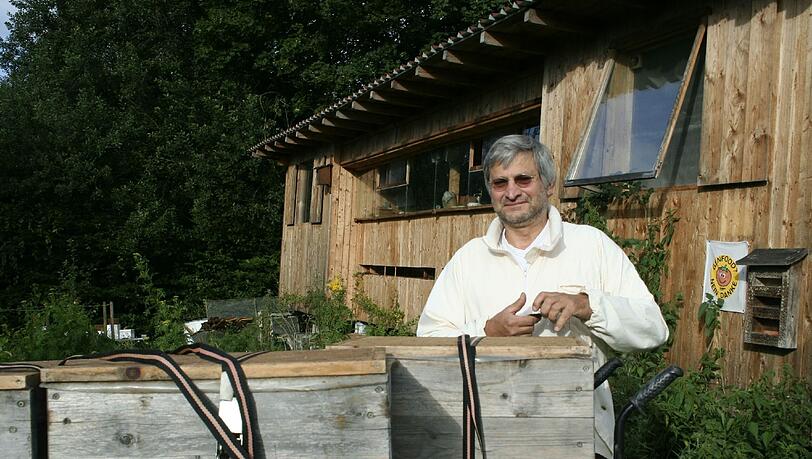 Er kämpft für sauberen Homig: Imker Karlheinz Bablok Er kämpft für sauberen Homig: Imker Karlheinz Bablok
